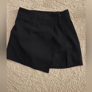 Black skirt
